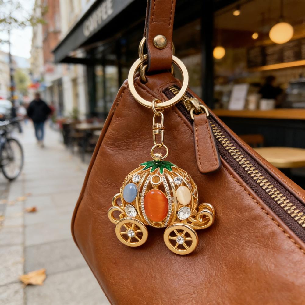 Pumpkin Carriage Keychain Fair - Women'S Accessories Coach recension och pris