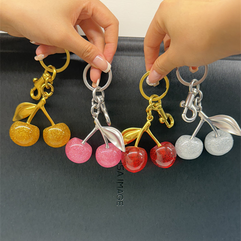 Fashion Cherry Keychain Summer - Women'S Accessories Coach recension och pris